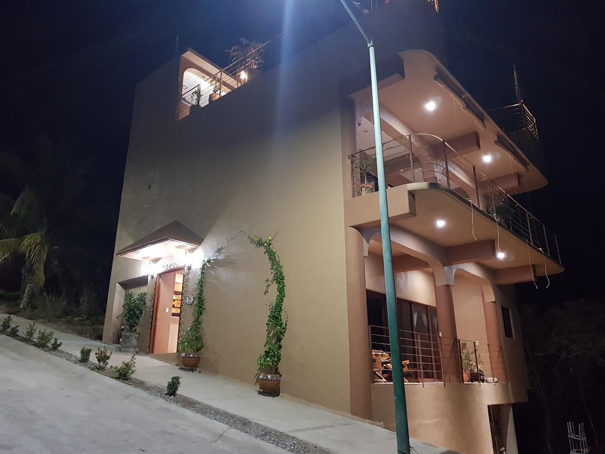 Casa Arcoiris Zihuatanejo B&B Exterior foto