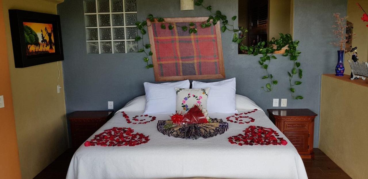 Casa Arcoiris Zihuatanejo B&B Exterior foto